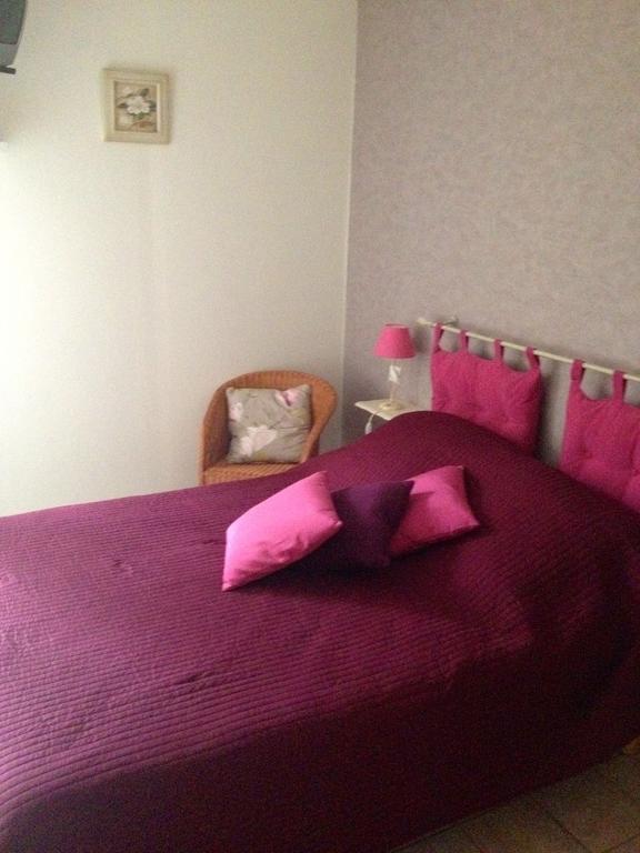 Au Repos Du Roi Bed & Breakfast Maisoncelle Rom bilde